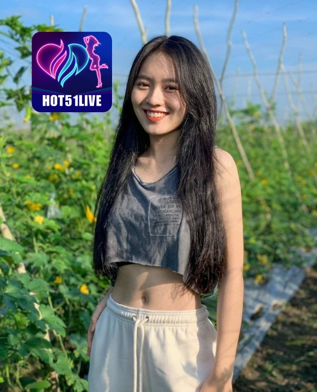 Callie Hughes HOT51LIVE