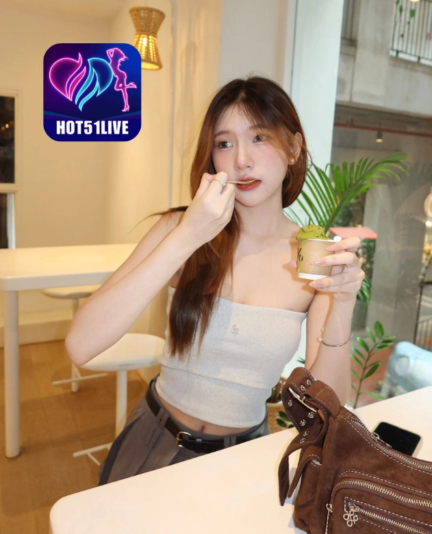 Evelyn Harper HOT51LIVE