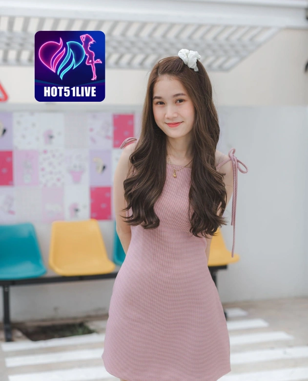 Kathryn Douglas HOT51LIVE