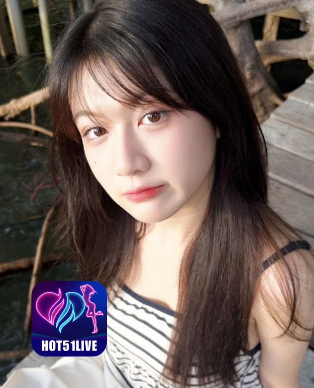 Kirana Cahya Prameswari HOT51LIVE