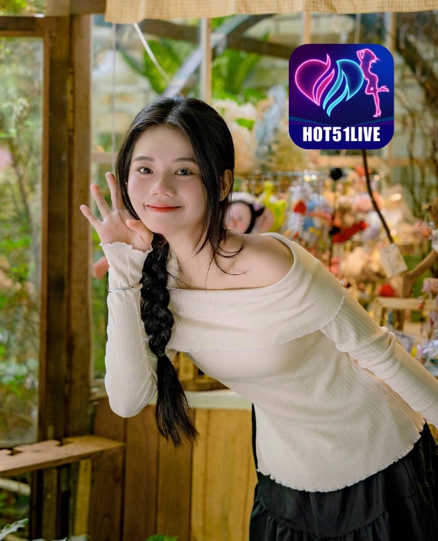 Laila Maratus Sholihah HOT51LIVE