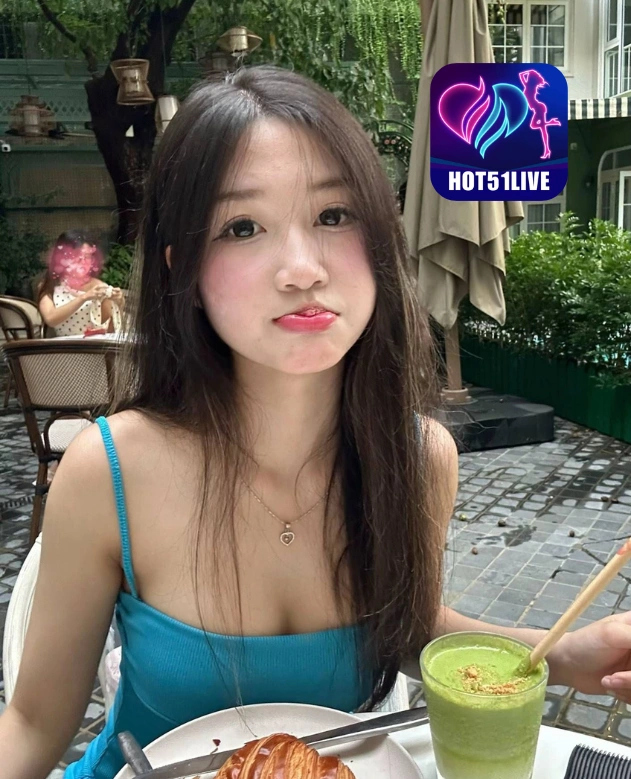 Peleste Wells HOT51LIVE