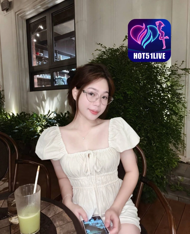 Samuel Whitaker HOT51LIVE