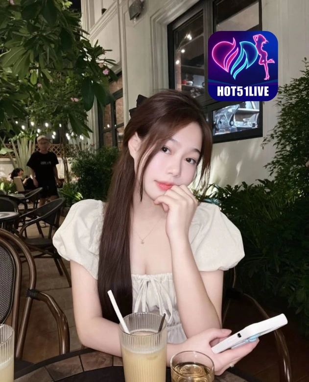 Samuel Whitaker HOT51LIVE