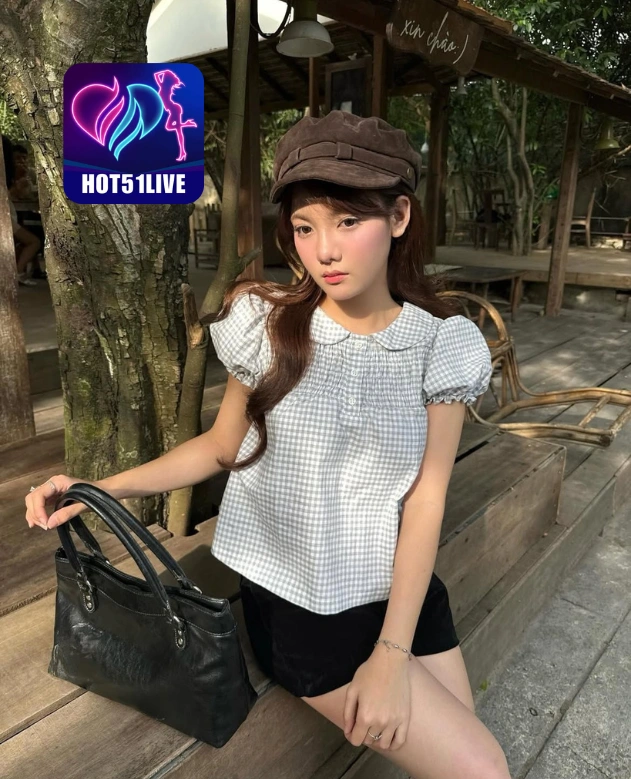 Violet Peterson HOT51LIVE