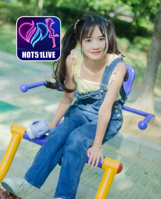 Amelia Reed HOT51LIVE