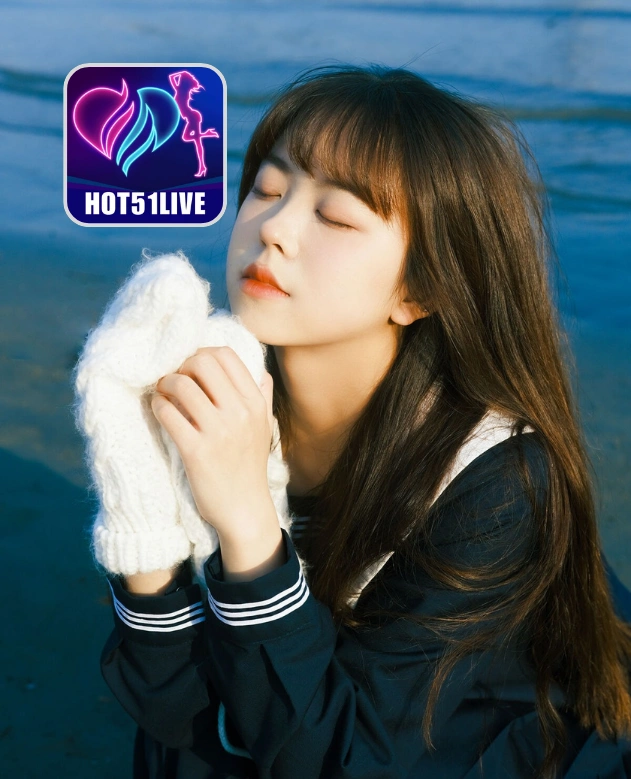 Freya Palmer-HOT51LIVE