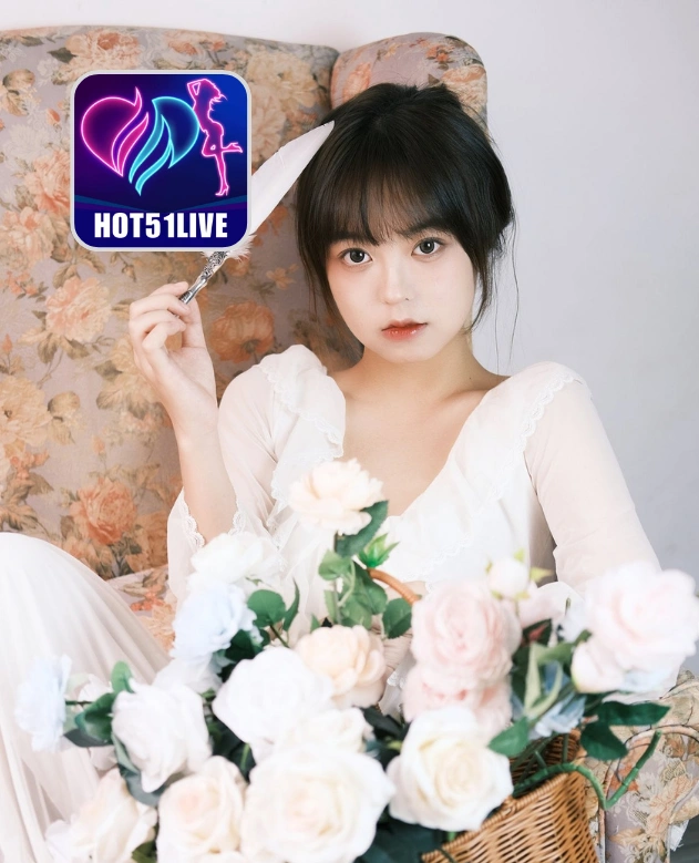 Isabella Mason-HOT51LIVE