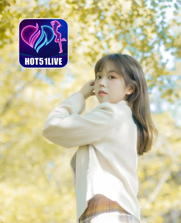 Zoey Hughes HOT51LIVE