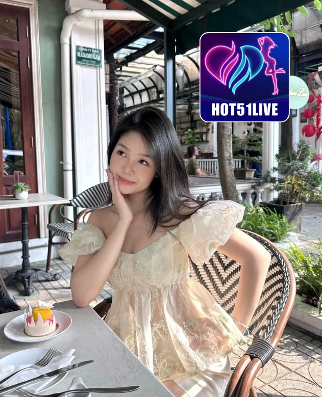 Ava Bennett-HOT51LIVE