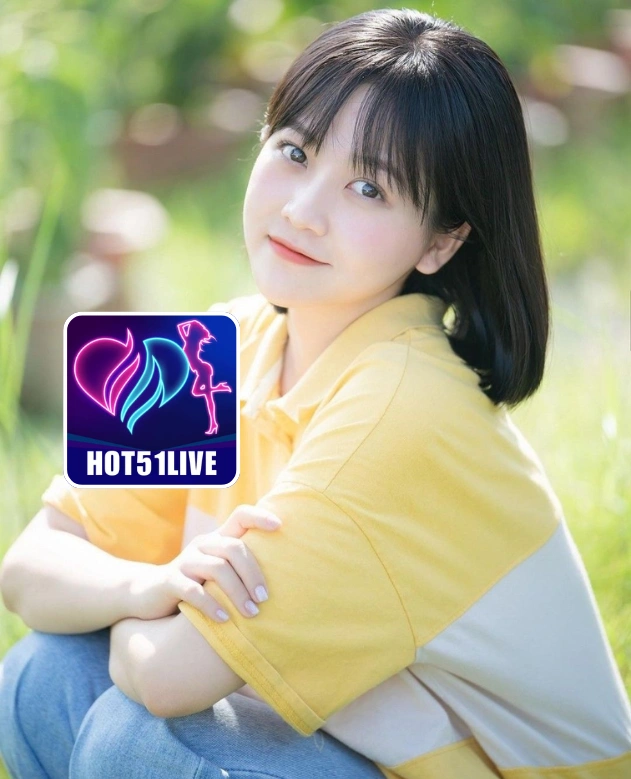 Lila Genevieve Dean-HOT51LIVE