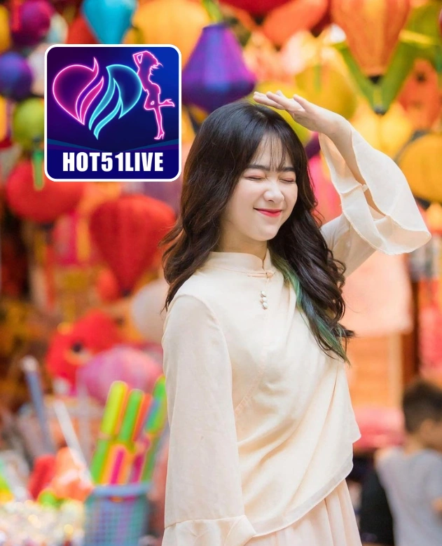 Paula Elizabeth Turner-HOT51LIVE