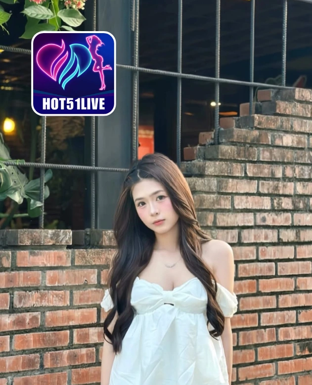 Harper Hall-hot51live