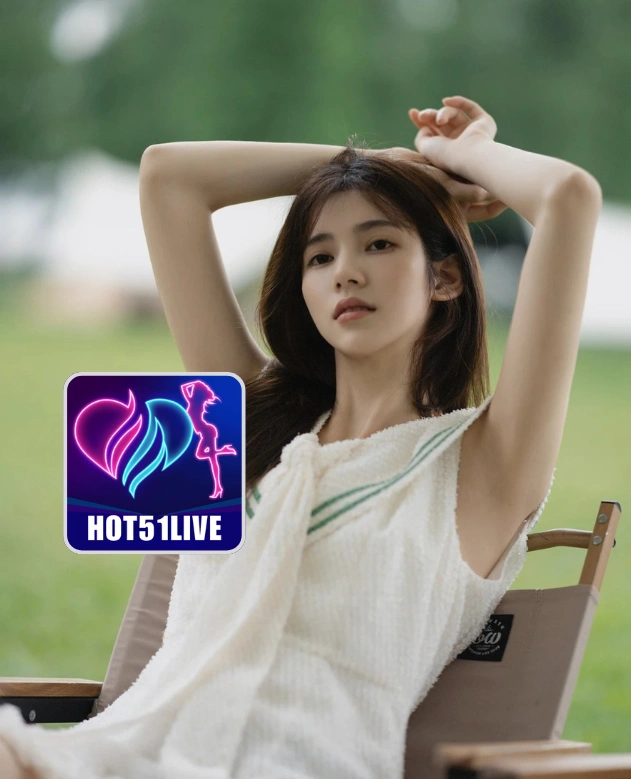 Sari Prameswari-HOT51LIVE