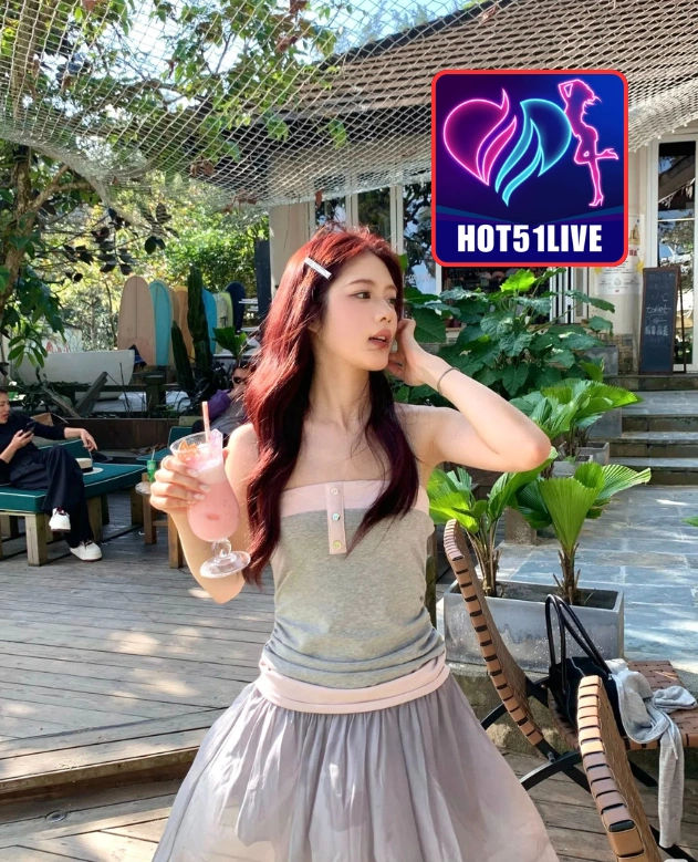 Ayu Wulandari-HOT51LIVE