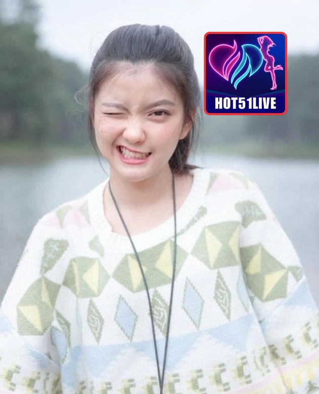 Christian Cox-HOT51LIVE 