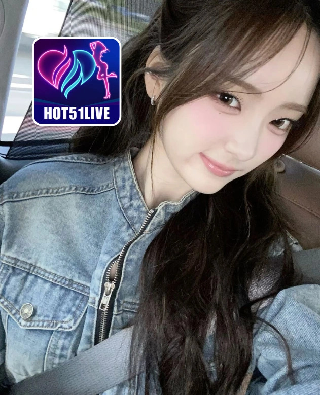 Hannah Cox-HOT51LIVE