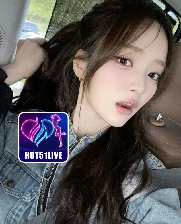Hannah Cox-HOT51LIVE