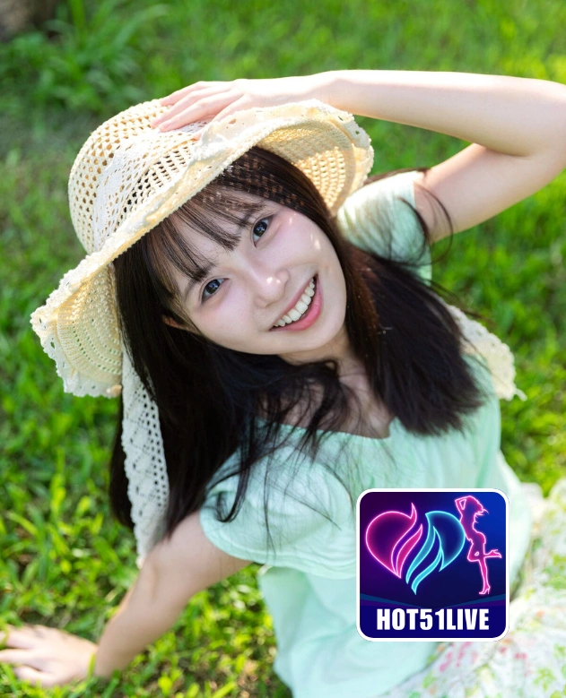 Iris Drake-HOT51LIVE