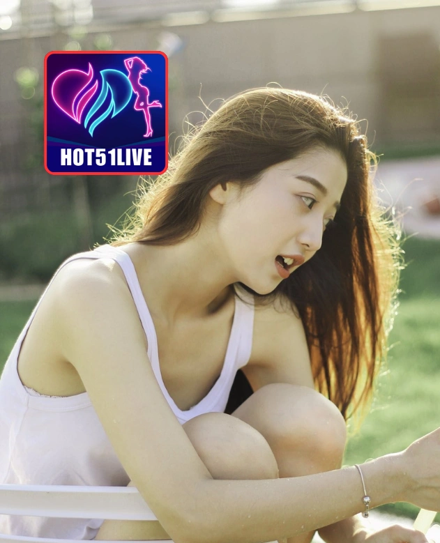 Rina Kartika-HOT51LIVE