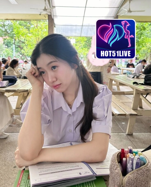 Ruby Rogers-HOT51LIVE