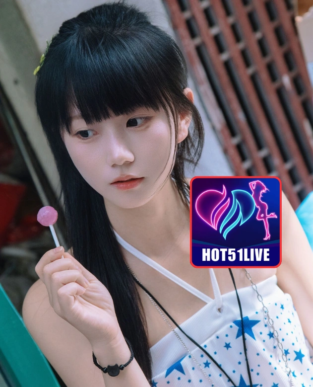 Sophia Wilson-HOT51LIVE
