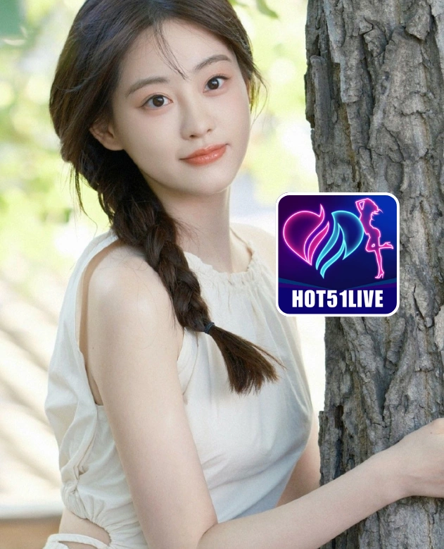 Zoe Peterson-HOT51LIVE