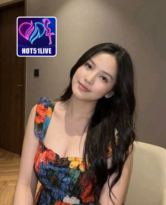 Charlotte King-hot51live