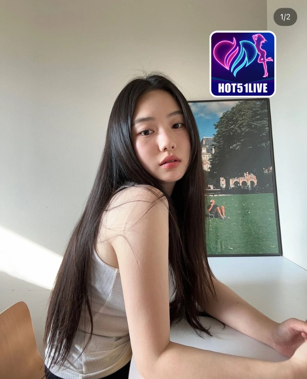 Evelyn Green-HOT51LIVE