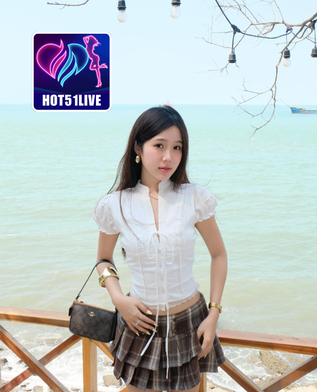 Faith Cooper-HOT51LIVE