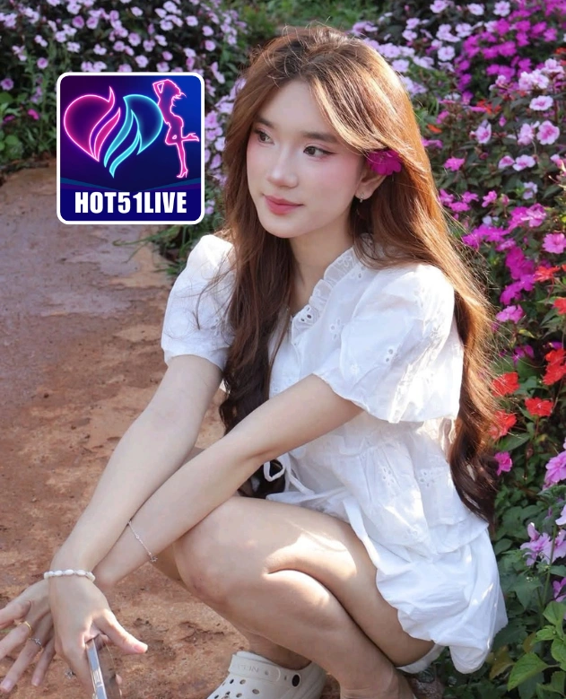 Grace Harris-HOT51LIVE