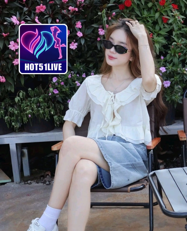 Grace Harris-HOT51LIVE