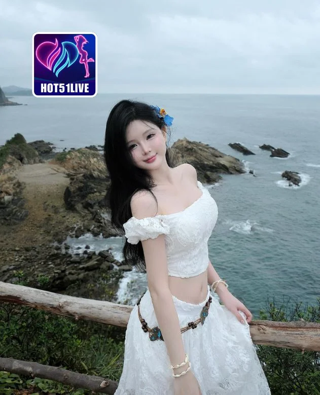 Ava HOT51LIVE