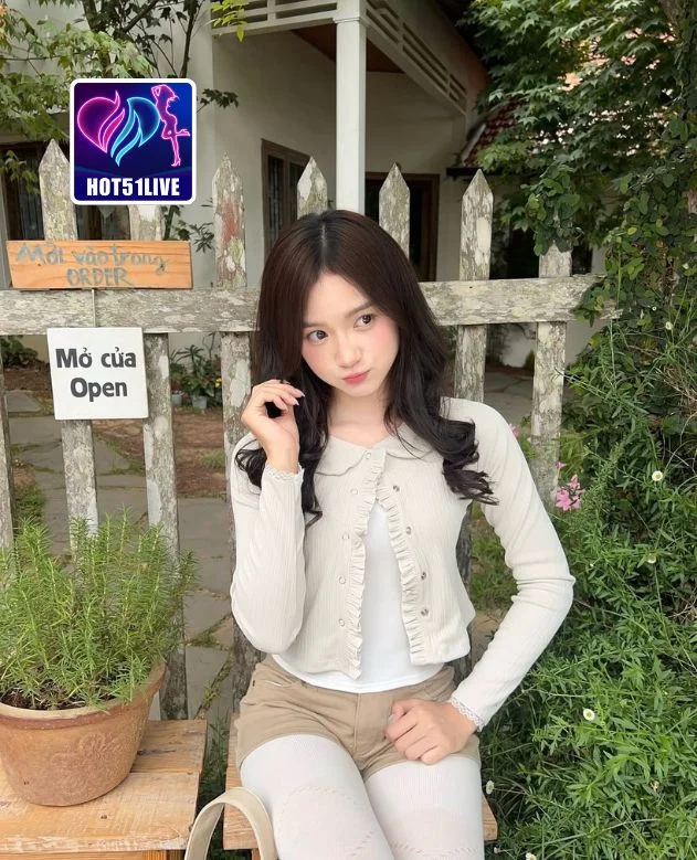 Vino Nugraha-HOT51LIVE